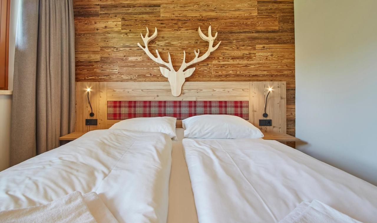 Appartements Hollandia Saalbach-Hinterglemm Exteriör bild