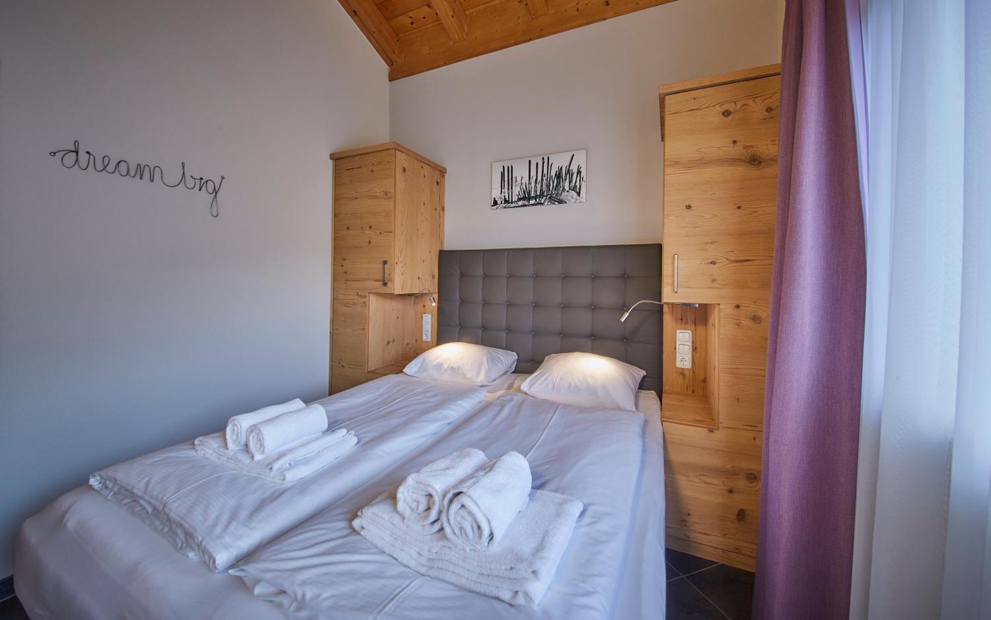 Appartements Hollandia Saalbach-Hinterglemm Rum bild